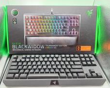 ゲーミングキーボード|RAZER