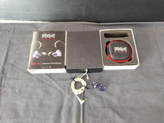 イヤホン|1964EARS