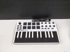 MIDIキーボード|AKAI