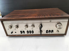 プリメインアンプ|LUXMAN