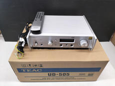 ヘッドホンアンプ|TEAC