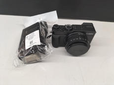 デジタルカメラ|PANASONIC