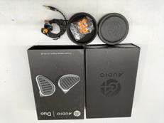 イヤホン|64AUDIO