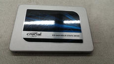 SSD|CRUCIAL