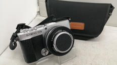 ミラーレス一眼レフカメラ|OLYMPUS