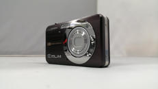 コンパクトデジタルカメラ|CASIO