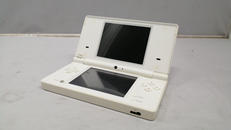 DSI|NINTENDO