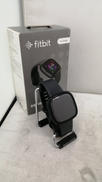 スマートウォッチ|FITBIT