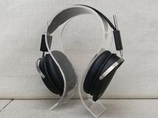 静電型イヤースピーカー|STAX