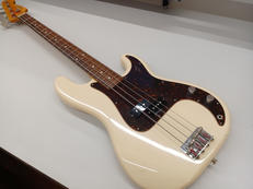 エレキベース|FENDER JAPAN
