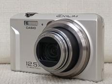 コンパクトデジタルカメラ|CASIO