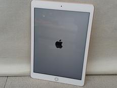 IPAD 第6世代|APPLE