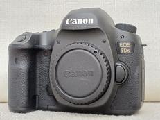 デジタル一眼レフ ボディ|CANON