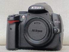 デジタル一眼レフ ボディ|NIKON
