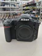 デジタル一眼レフ|NIKON