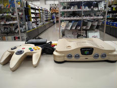 ニンテンドー64