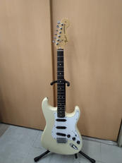 ストラトキャスタータイプ|FENDER JAPAN