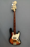 エレキベース|FENDER