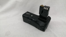 バッテリーホルダー|OLYMPUS