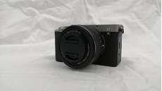 ミラーレス一眼　ズームレンズキット|SONY