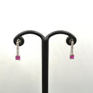 ルビー付きピアス|K18WG