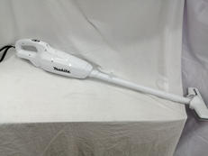 【出品店舗受取限定】　コードレスクリーナー|MAKITA