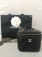 クラシックスモールバニティケース|CHANEL