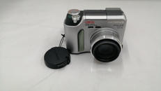 デジタルカメラ|OLYMPUS