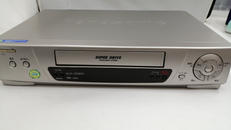 VHSビデオデッキ|PANASONIC
