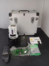 レーザー墨出し器|STS