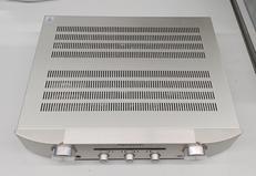 プリメインアンプ|MARANTZ