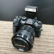 デジタルミラーレス一眼カメラ|OLYMPUS