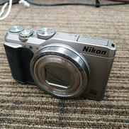 デジタルカメラ|NIKON