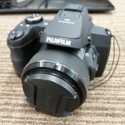 コンパクトデジタルカメラ|FUJIFILM
