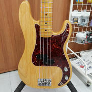エレキベース|FENDER USA
