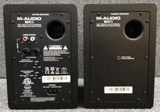 (美品)M-AUDIO AV 30　スピーカー(箱付き) M-Audio AV30 Powered Speakers Unboxing and Review - YouTube