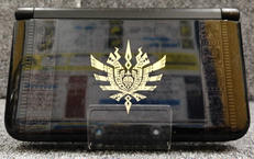 3DSLL モンスターハンター4モデル|NINTENDO