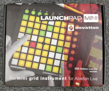 MIDIコントローラー|NOVATION