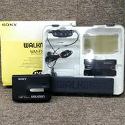 カセットウォークマン|SONY