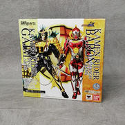 S.H.FIGUARTS 仮面ライダー鎧武|BANDAI