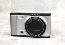 デジタルカメラ|CASIO