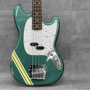 エレキベース|FENDER