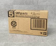 S.H.FIGUARTS 仮面ライダービルド|BANDAI