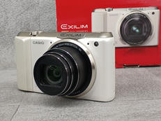 コンデジ|CASIO