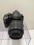 デジタル一眼レフカメラレンズキット|NIKON