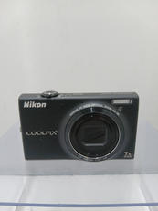 デジタルカメラ|NIKON