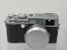 コンパクトデジタルカメラ|FUJIFILM