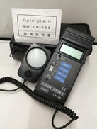 デジタル照度計|マルチ計測器販売株式会社