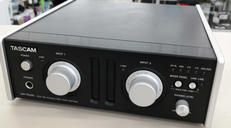オーディオインターフェース|TASCAM