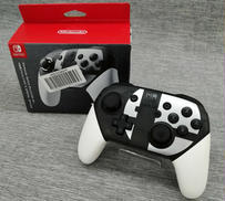 SWITCH PRO コントローラー|NINTENDOO